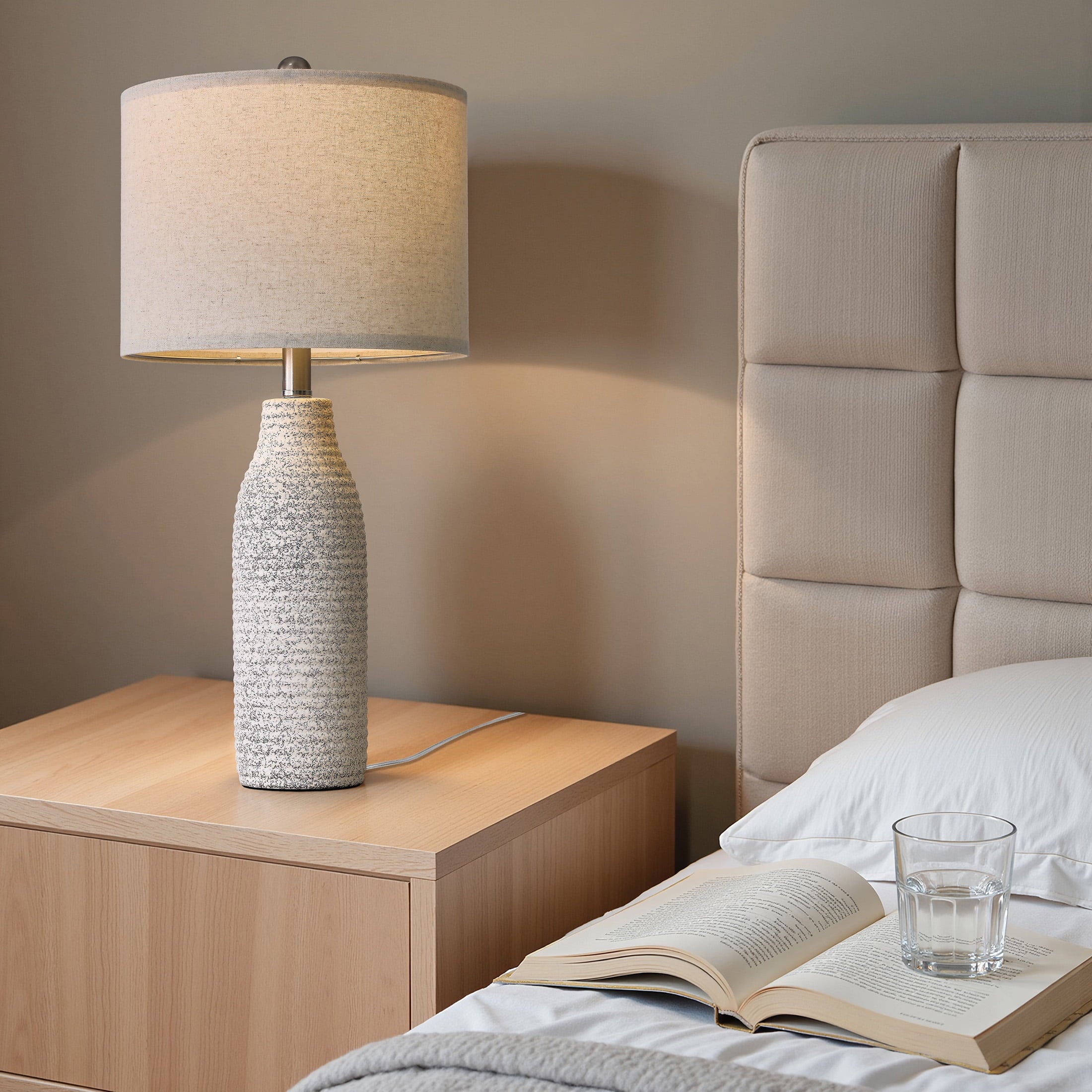 Yokila 25" White Ceramic Table Lamps Set of 2 for Living Room Bedroom Modern Bedside Nightstand Lamps